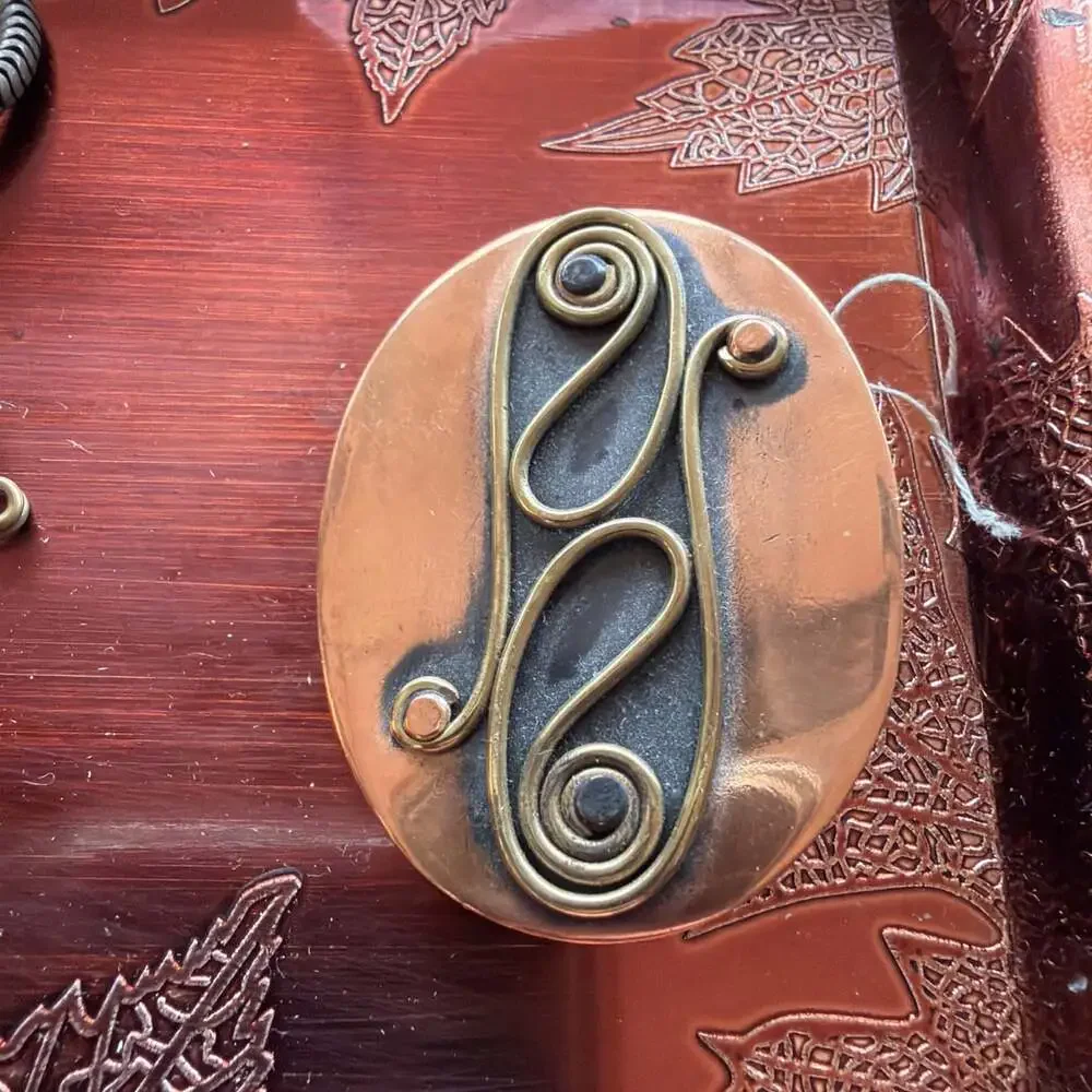 VNTG Winifred Mason Chenet d’Haïti Modernist Brooch Pin Copper&Brass Wire2”x1.5”